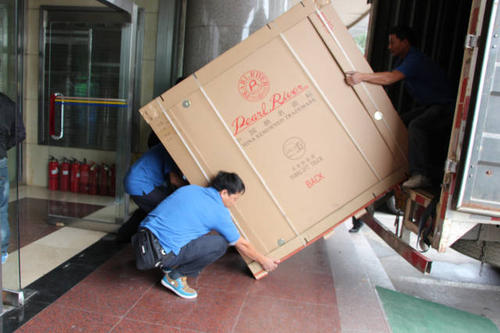 兴和钢琴贵重工艺品无忧运